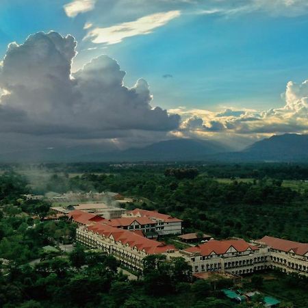 Mayfair Tea Resort Siliguri Eksteriør billede