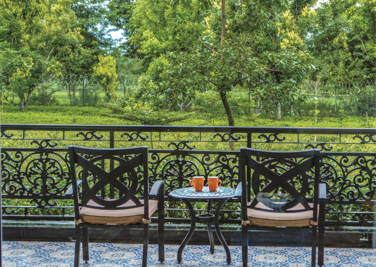 Mayfair Tea Resort Siliguri Eksteriør billede