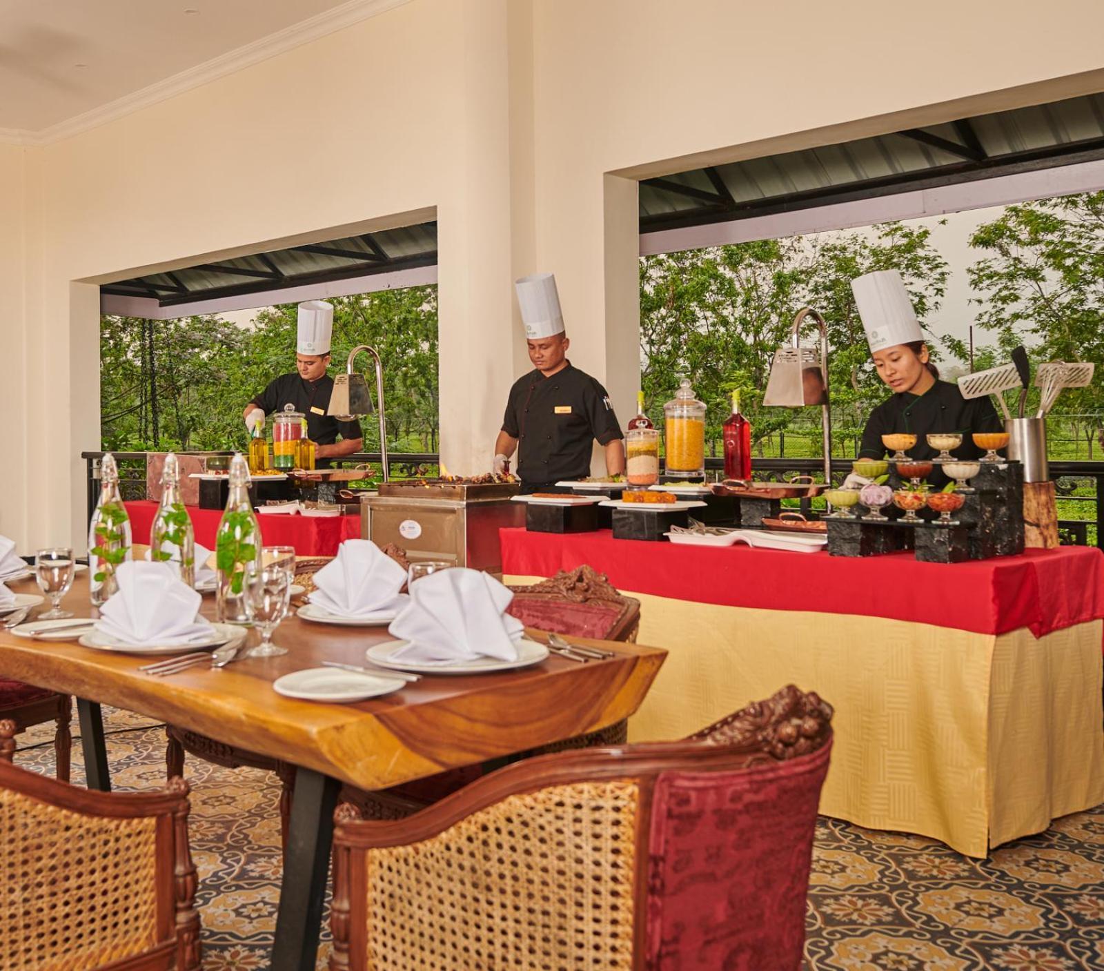 Mayfair Tea Resort Siliguri Eksteriør billede